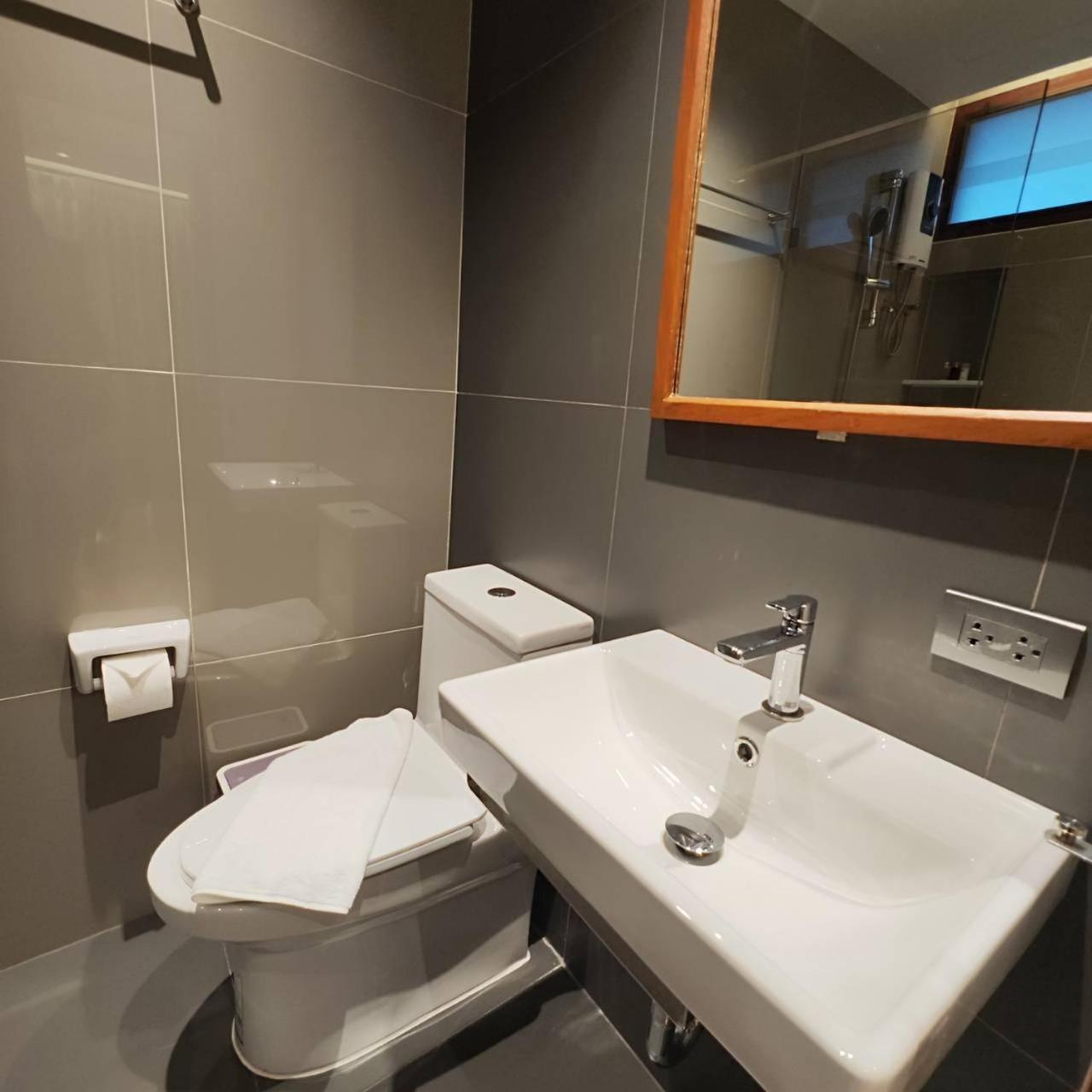 Rooms At Number60 Khaosan Bangkok Ngoại thất bức ảnh